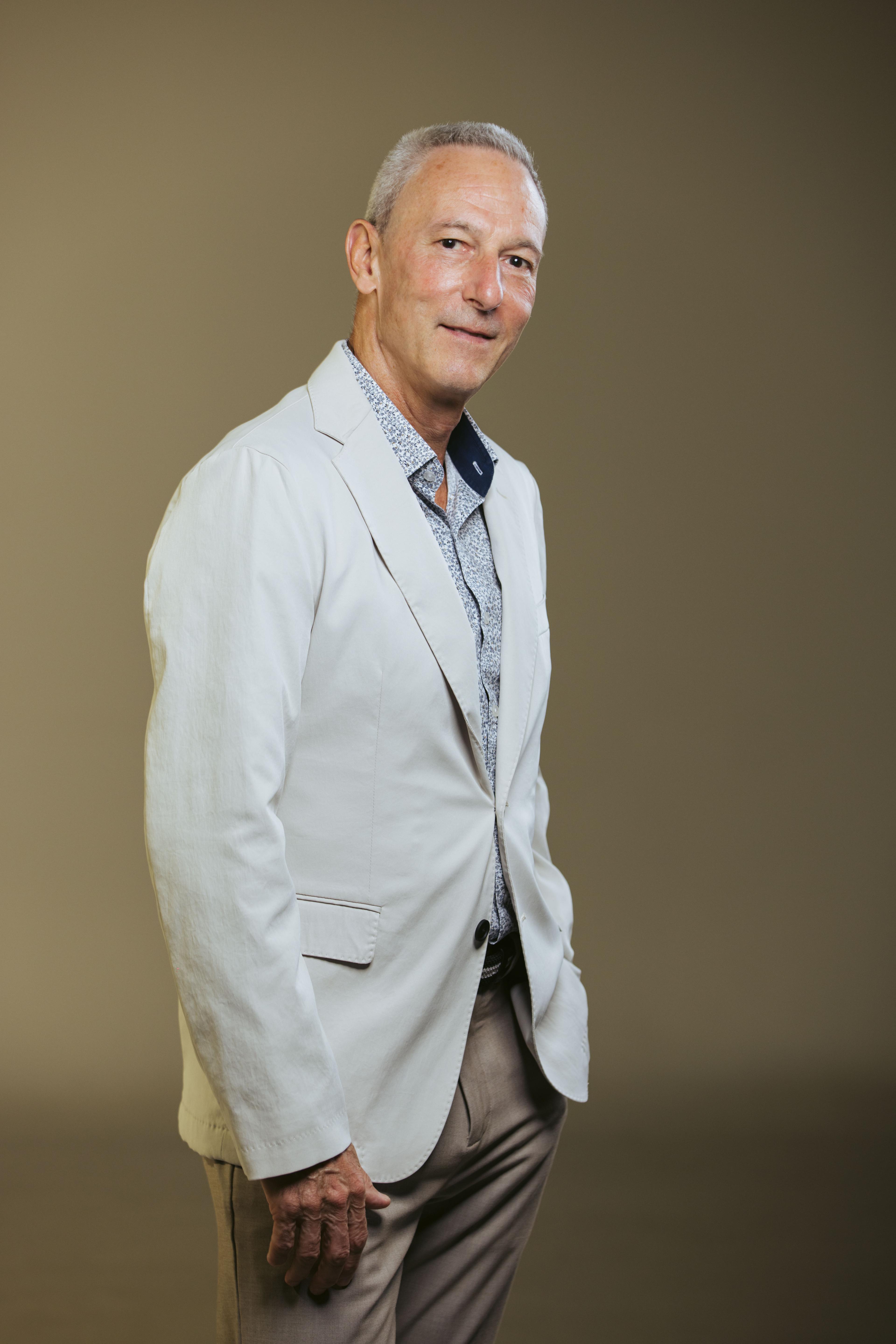 Jean - Louis AGM.jpg