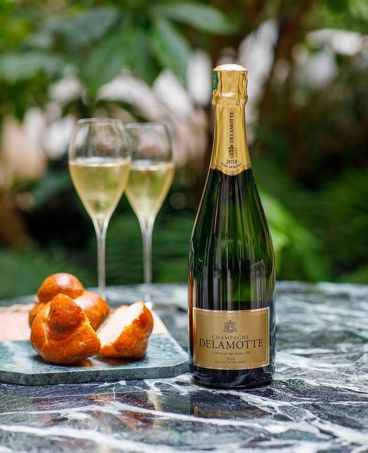Champagne Delamotte 3.jpg