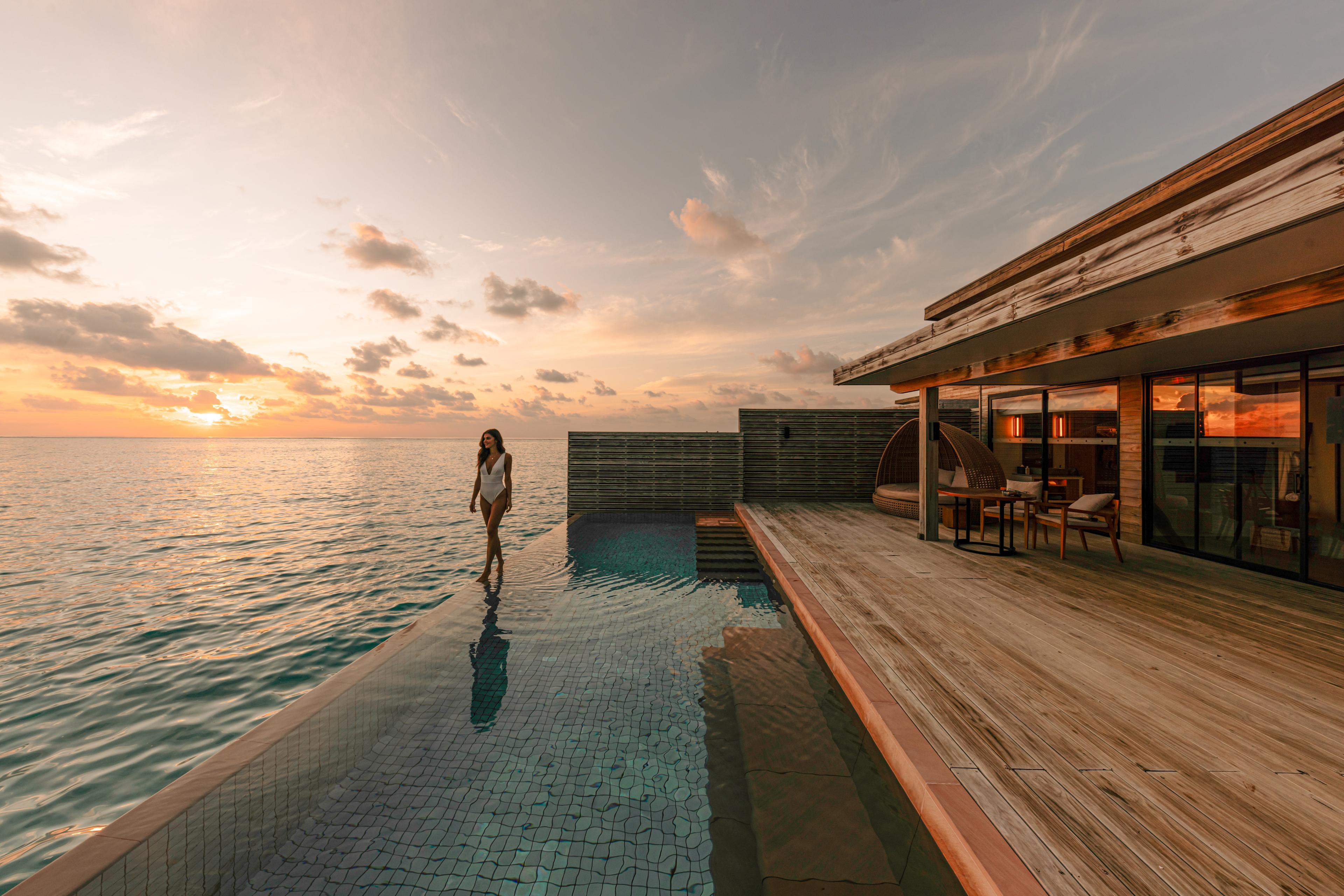 1-Kuda Villingili Water Villa.jpg