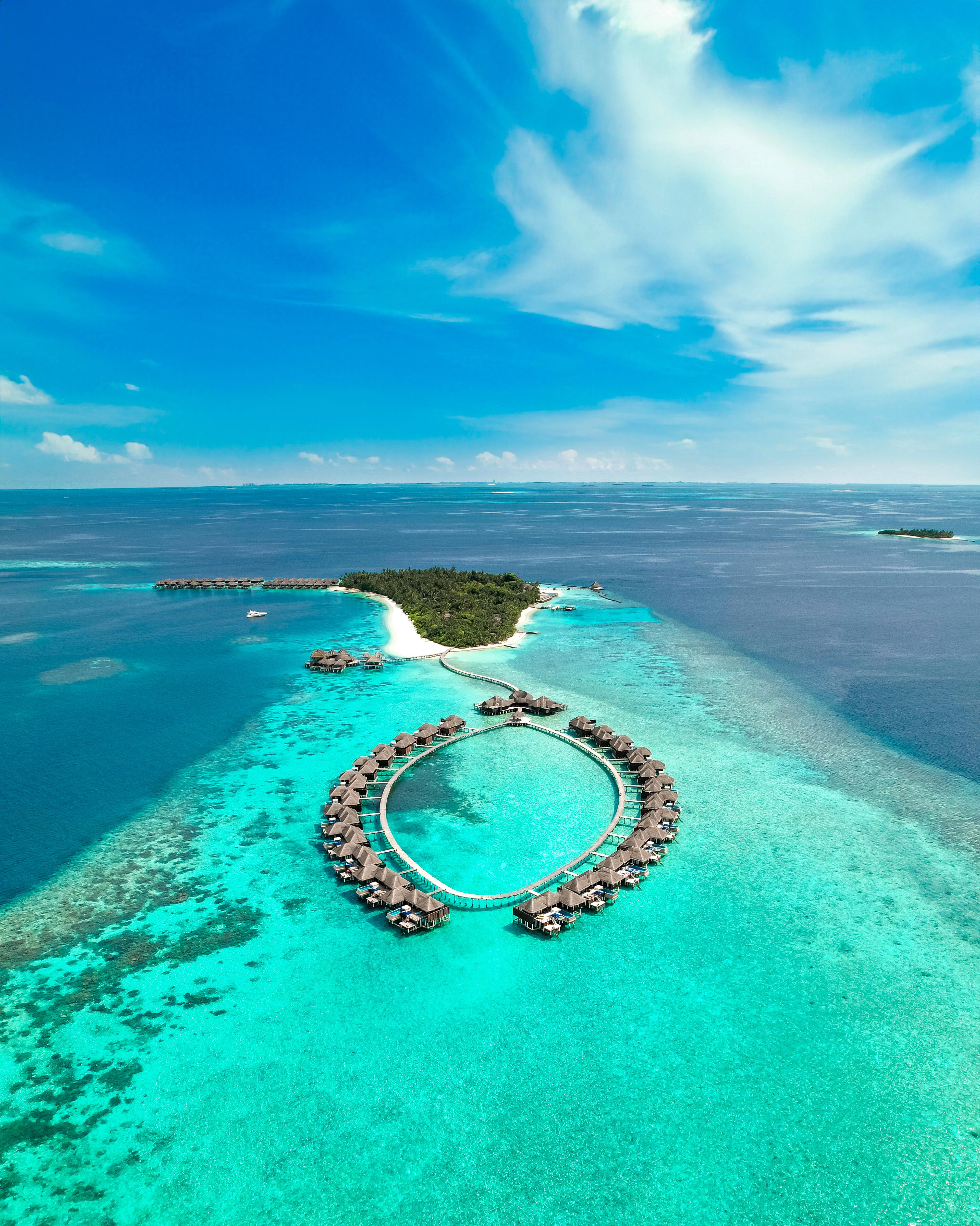 Coco Bodu Hithi - Aerial.jpg