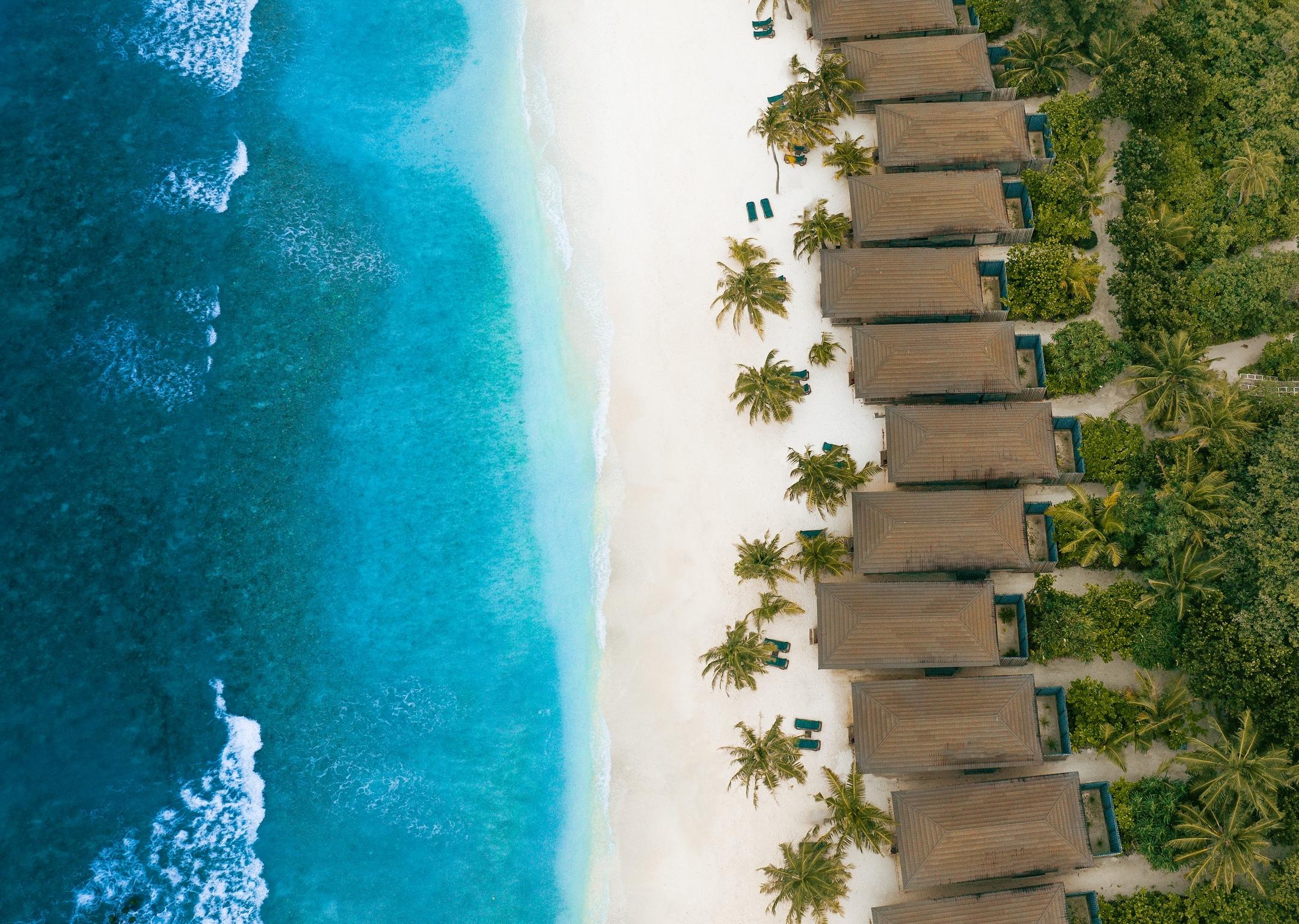 Kuredu_BeachVillas.jpg