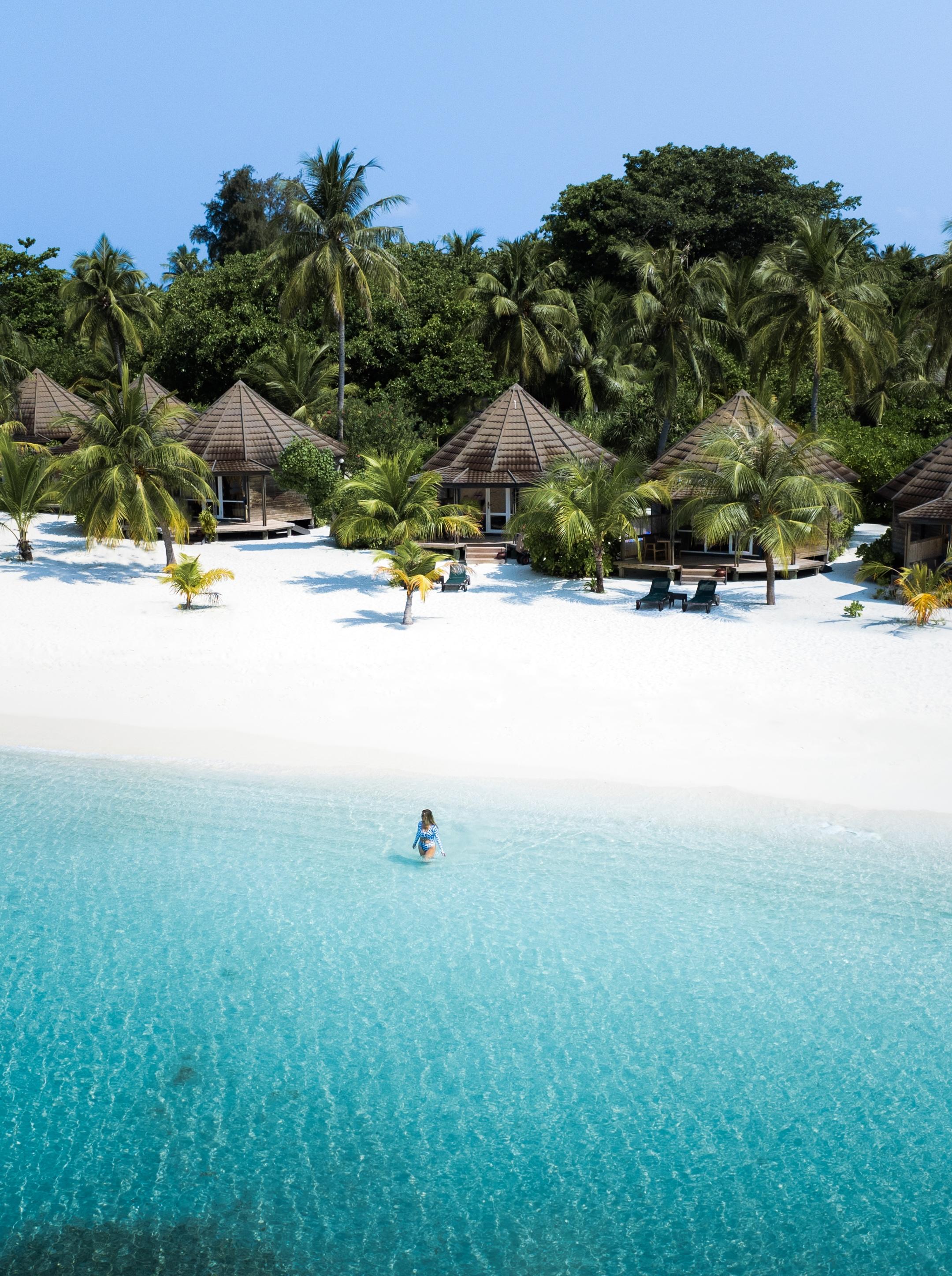 Kuredu_Beach_1.jpg