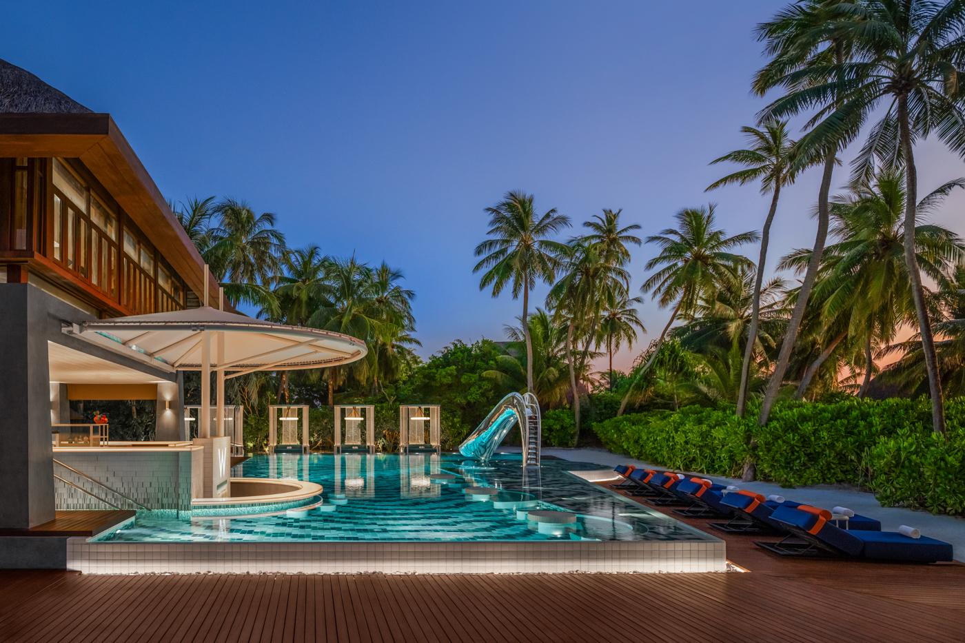 W Maldives - WET Deck - Outdoor - Evening (Web).jpg