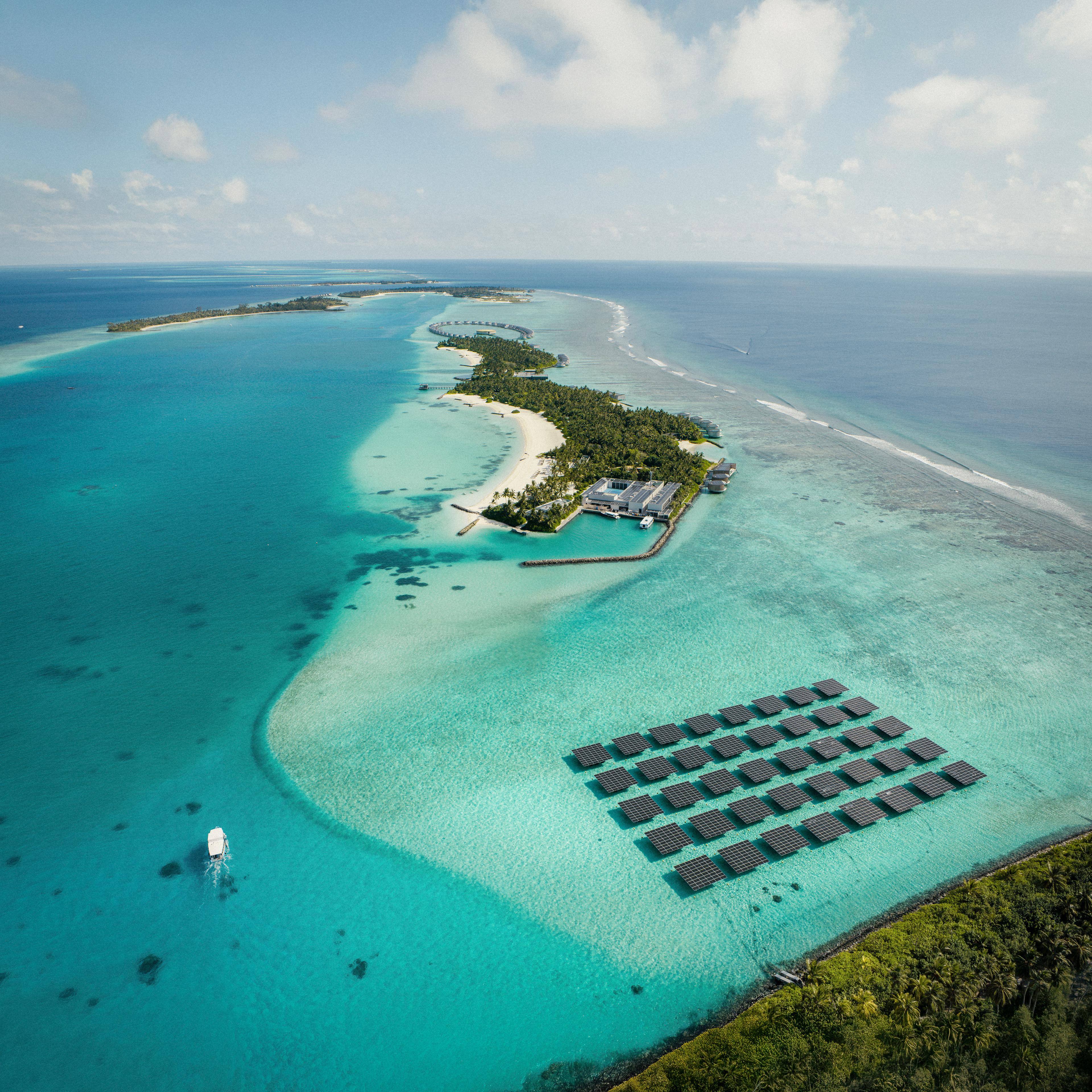 The Ritz-Carlton Maldives, Fari Islands Floating Panels.jpg