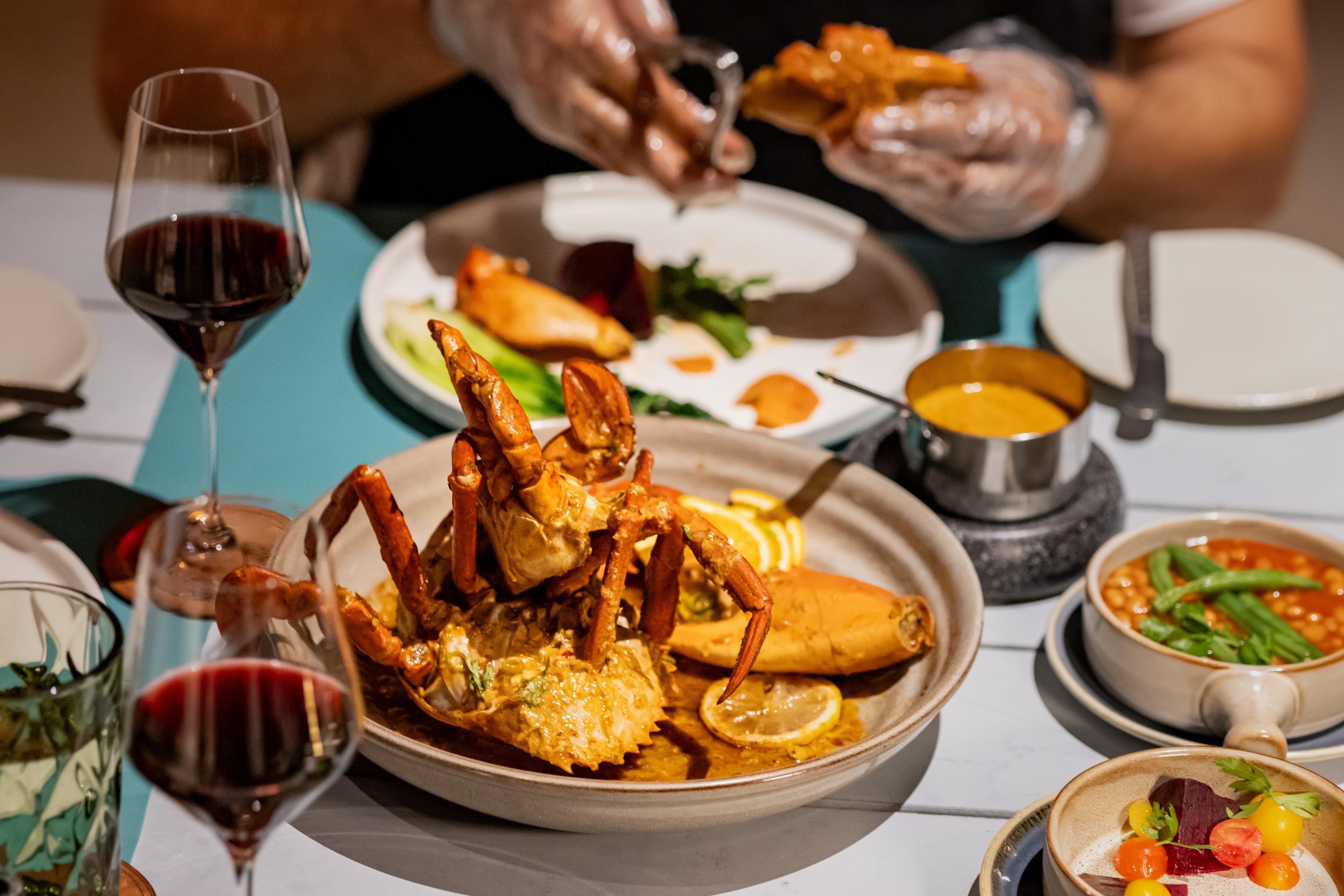 OZEN LIFE MAADHOO - HUDHU BAY Crab Menu_Food.jpg