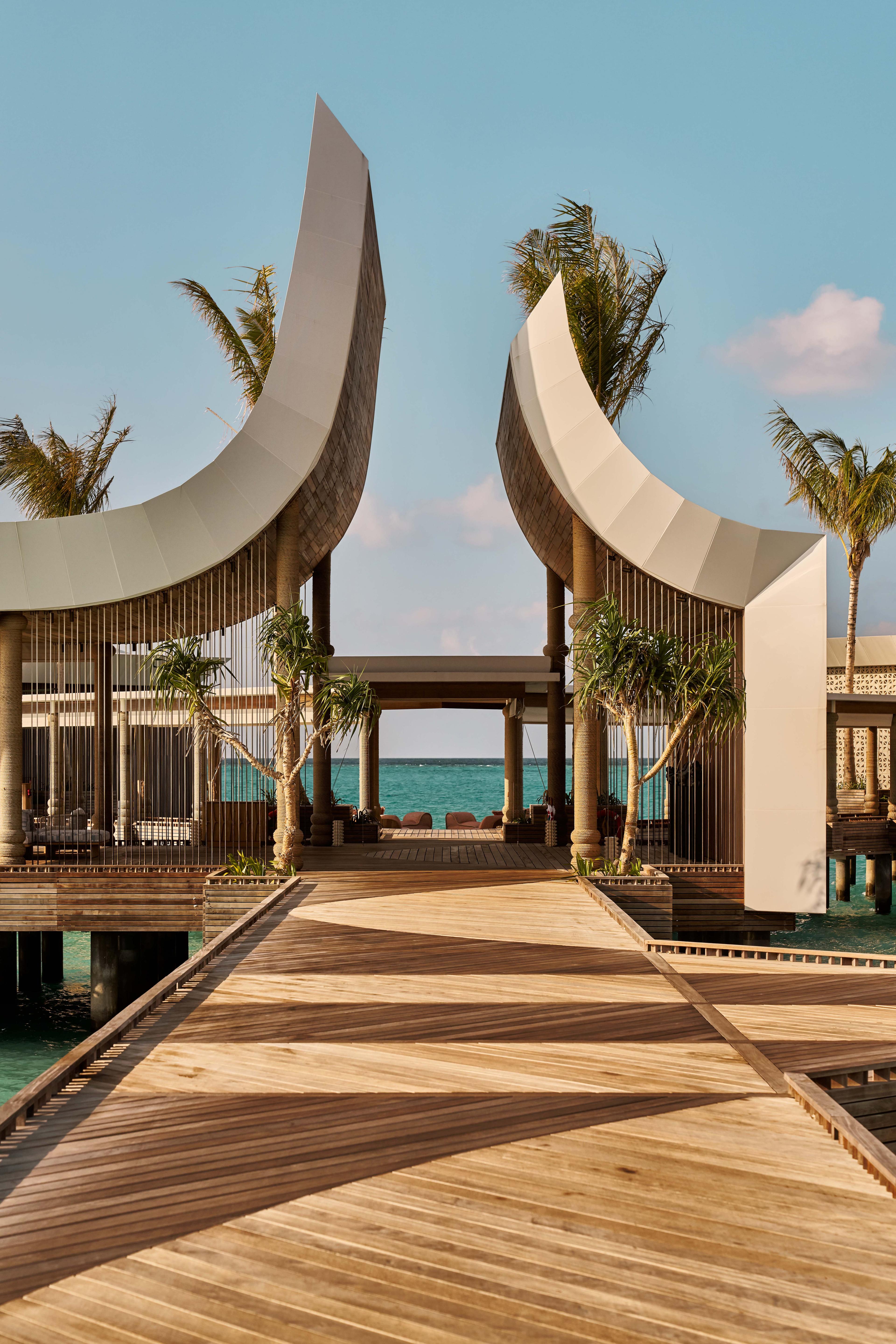 Here Baa Atoll - Arrival Pavillion & Pathway.jpg