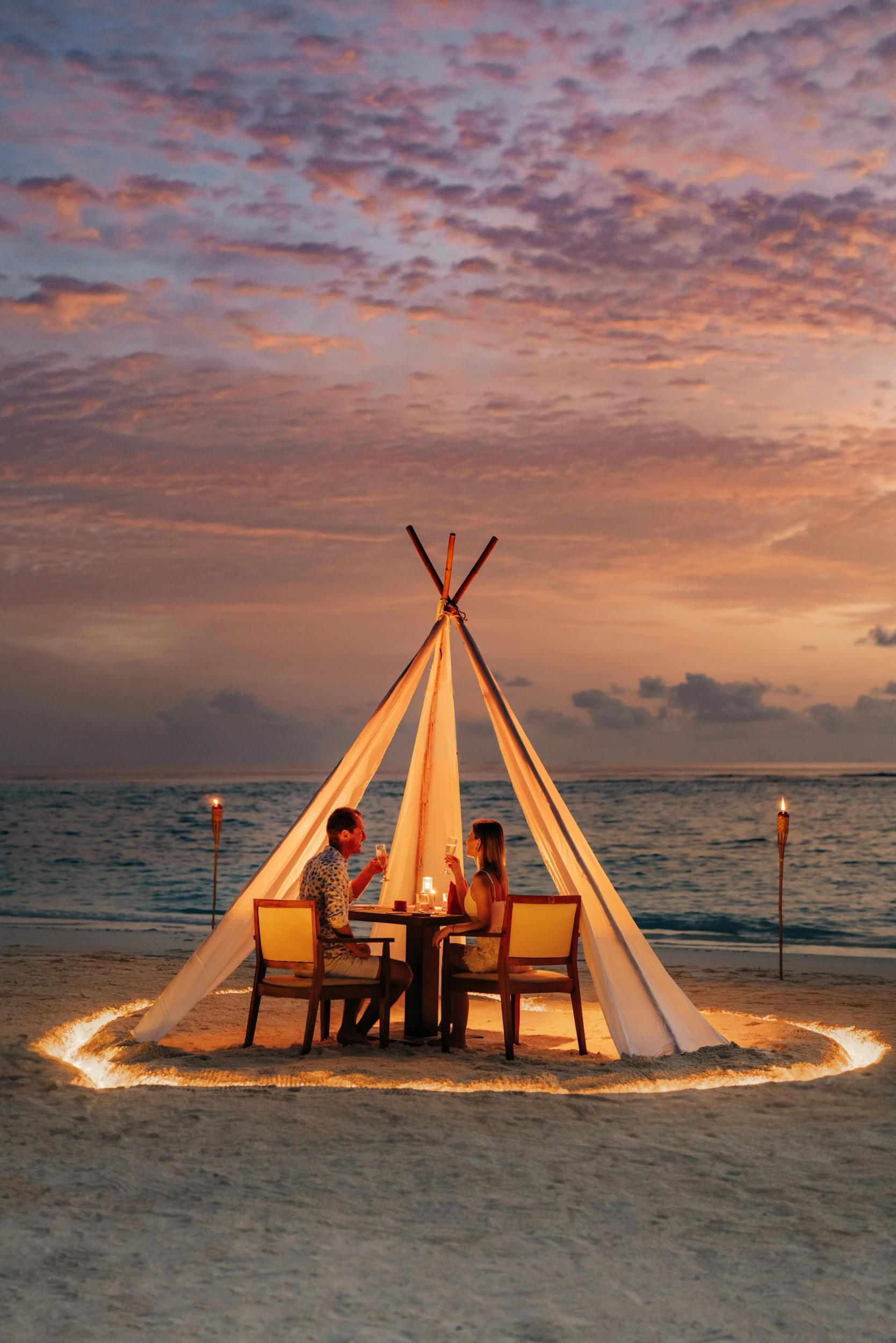 Nova - Romantic Beach Dinner 01 - Large.jpg