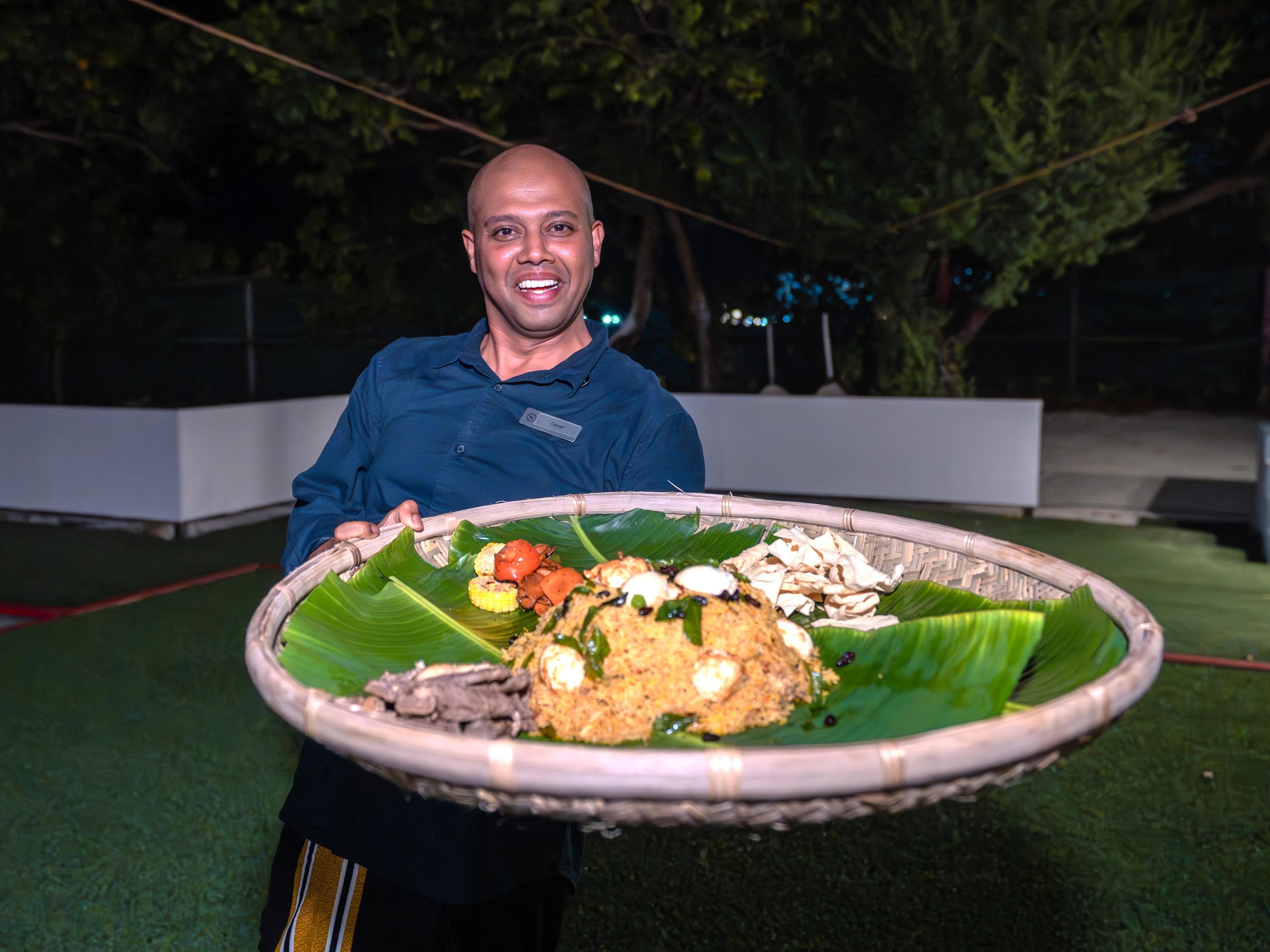 Sheraton Maldives Full Moon Resort & Spa - Jaafaiy 01.jpg