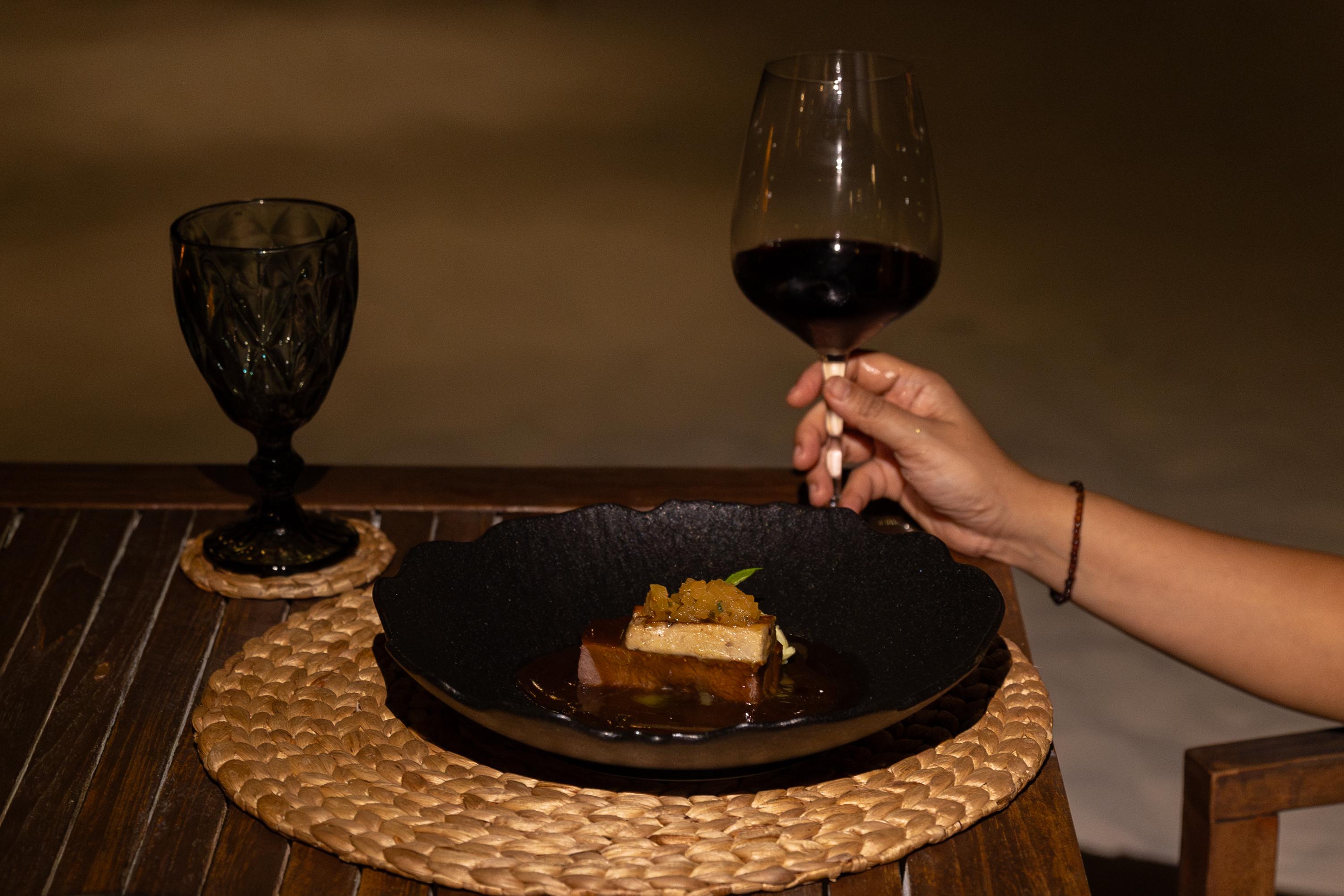 SSIF_Land & Sea Wine Pairing Dinner (1).jpg