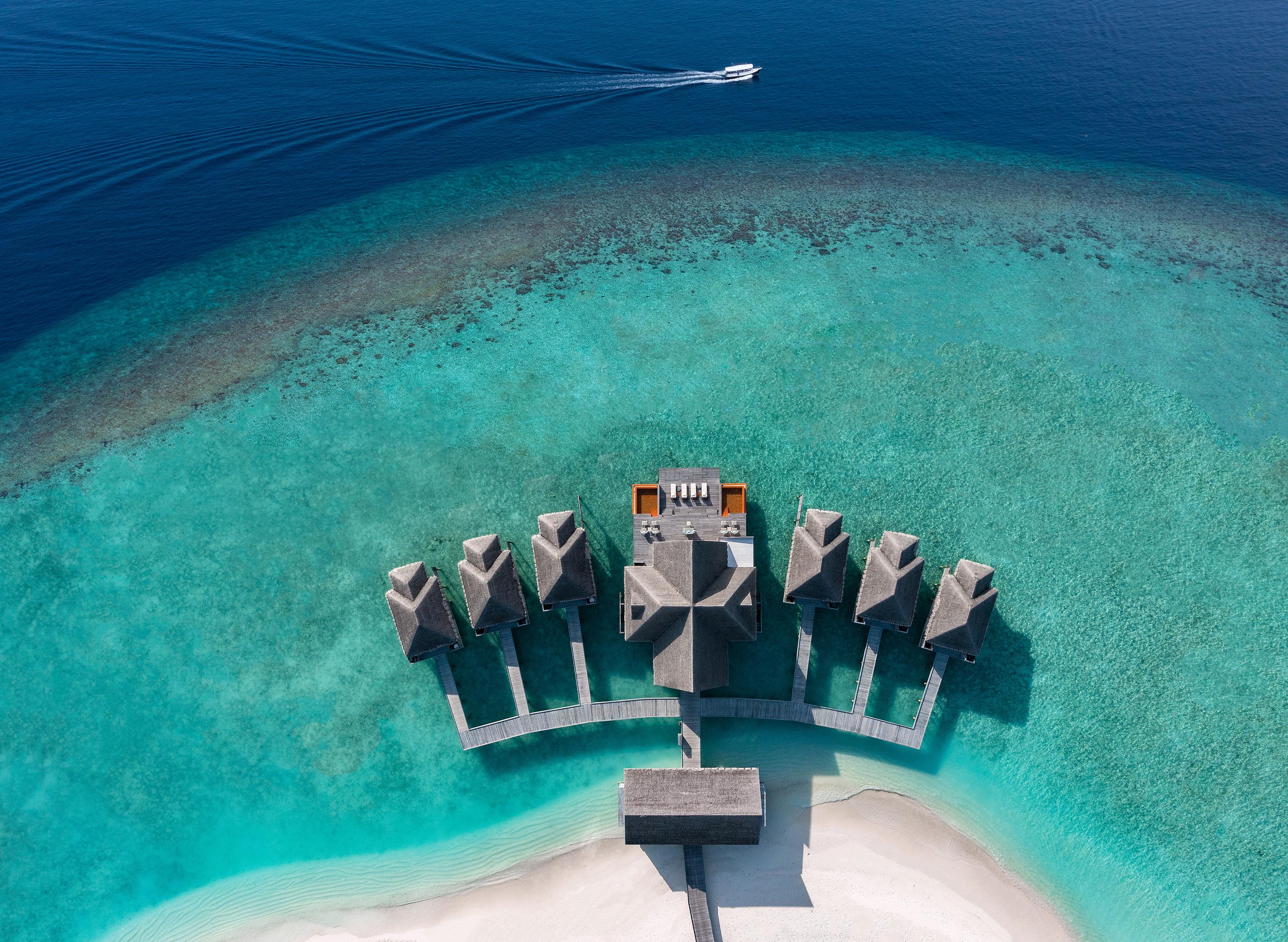 Anantara Kihavah - Anantara Spa aerial view.jpg