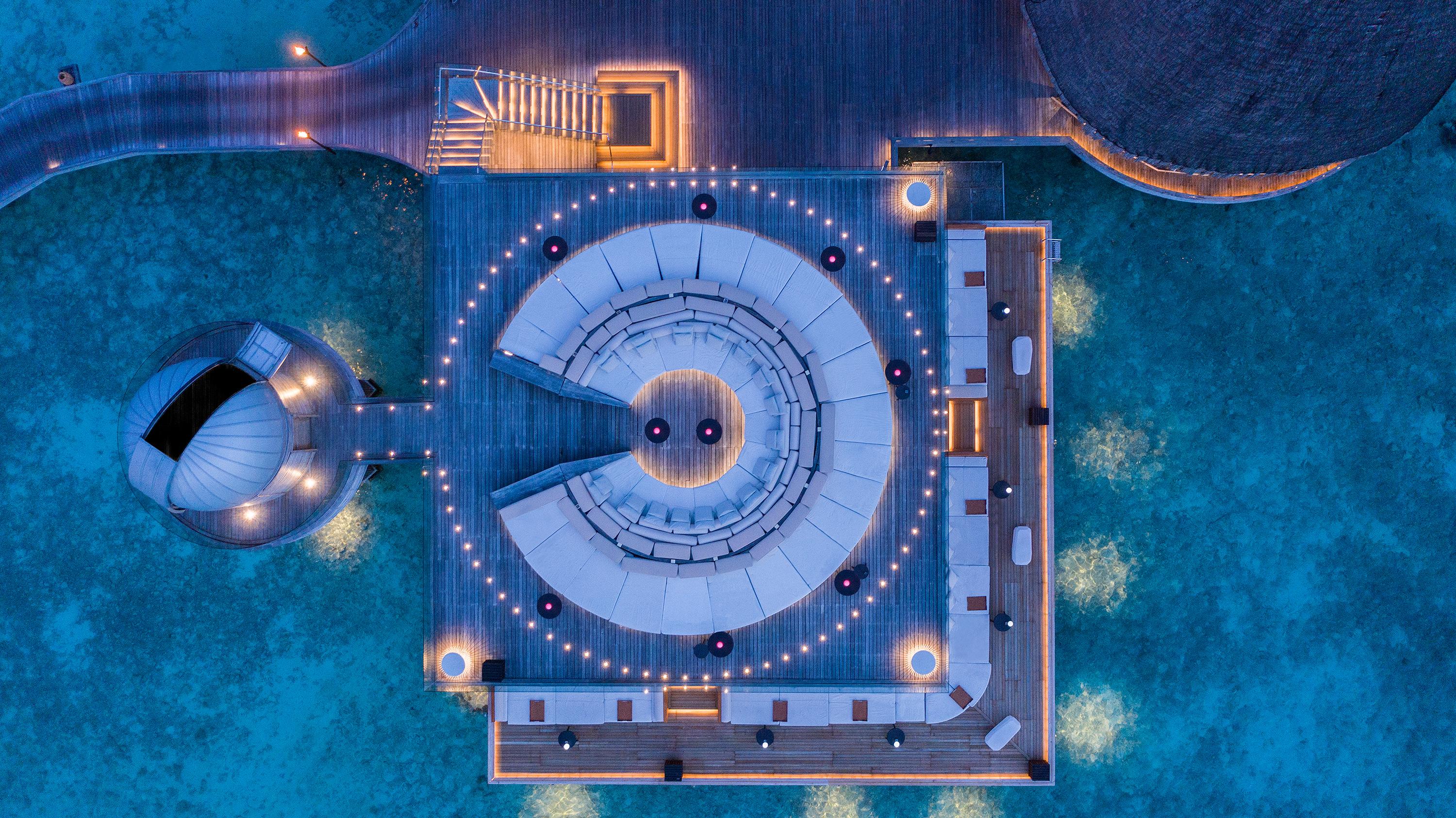 Anantara Kihavah - SKY Bar observatory aerial.jpg