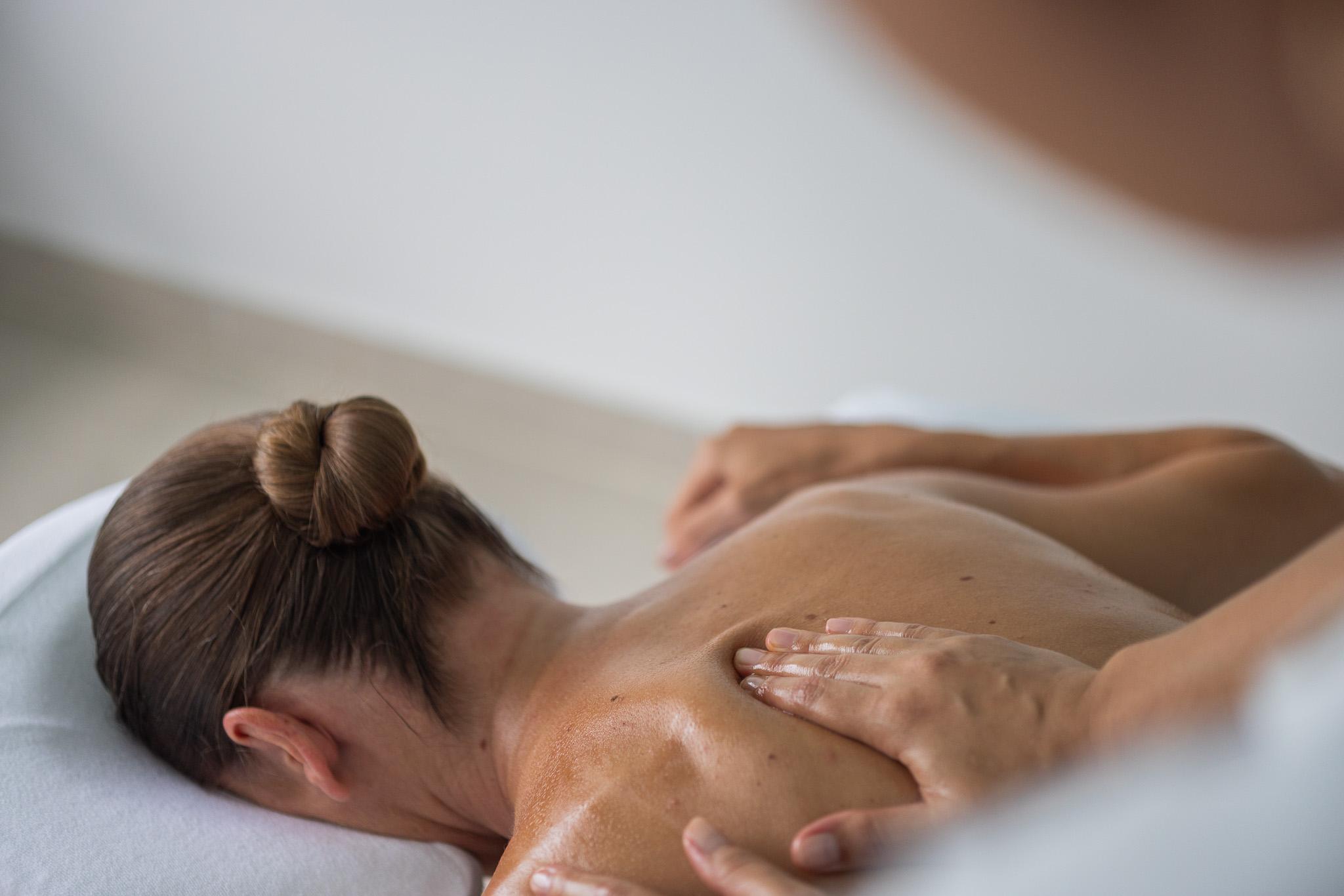 Deep Relaxation Massage 01.jpg
