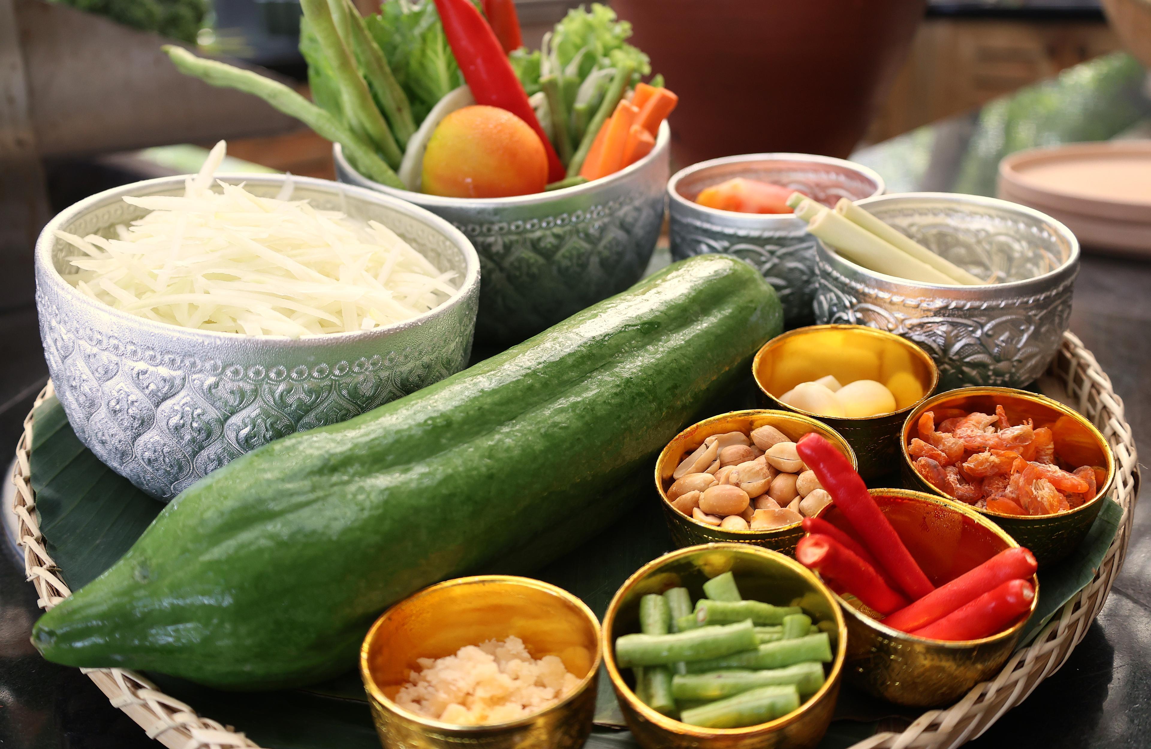 Thai signature cooking techniques and spices (1).JPG