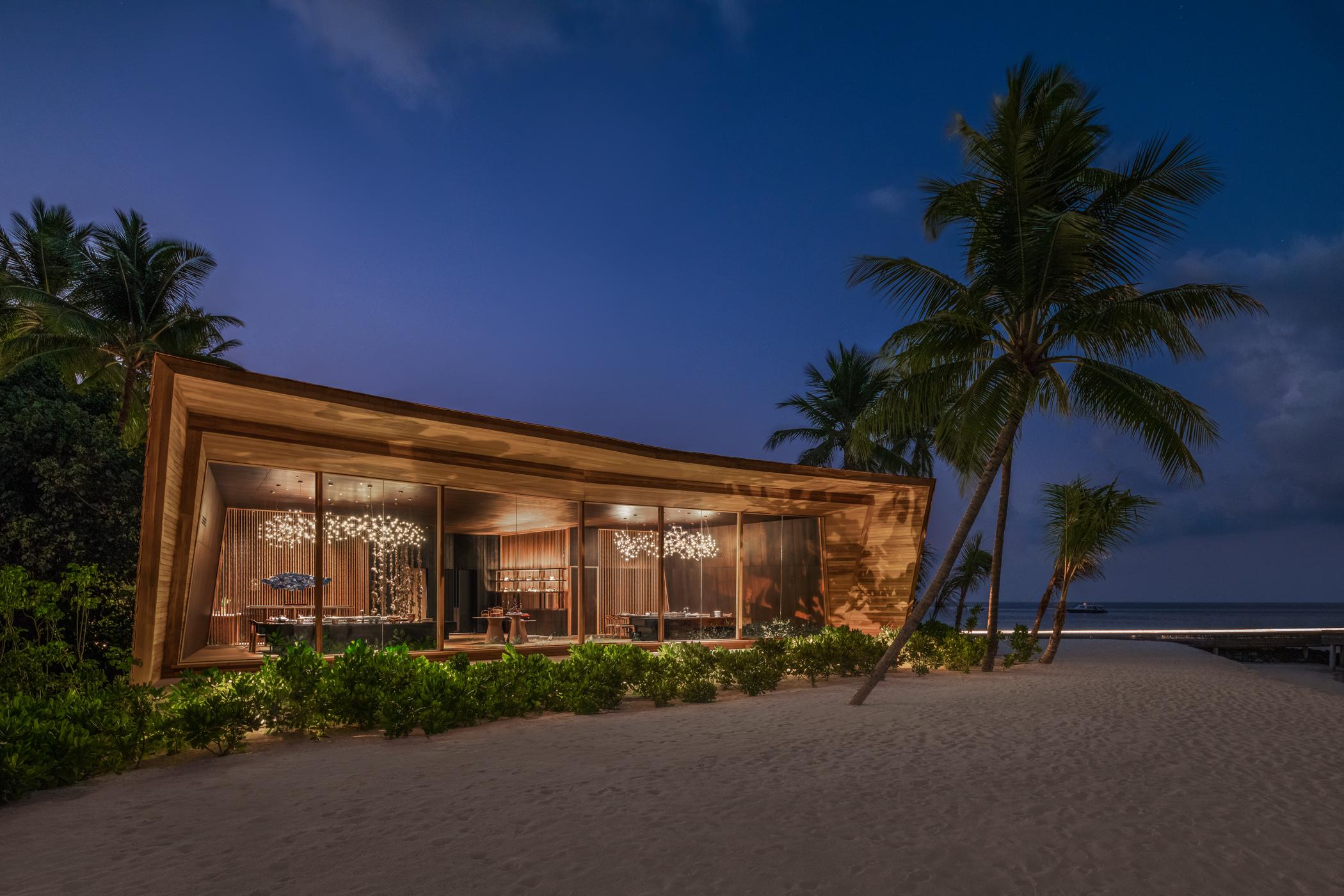 The St. Regis Maldives - T-PAN_Exterior_Twilgiht.jpg