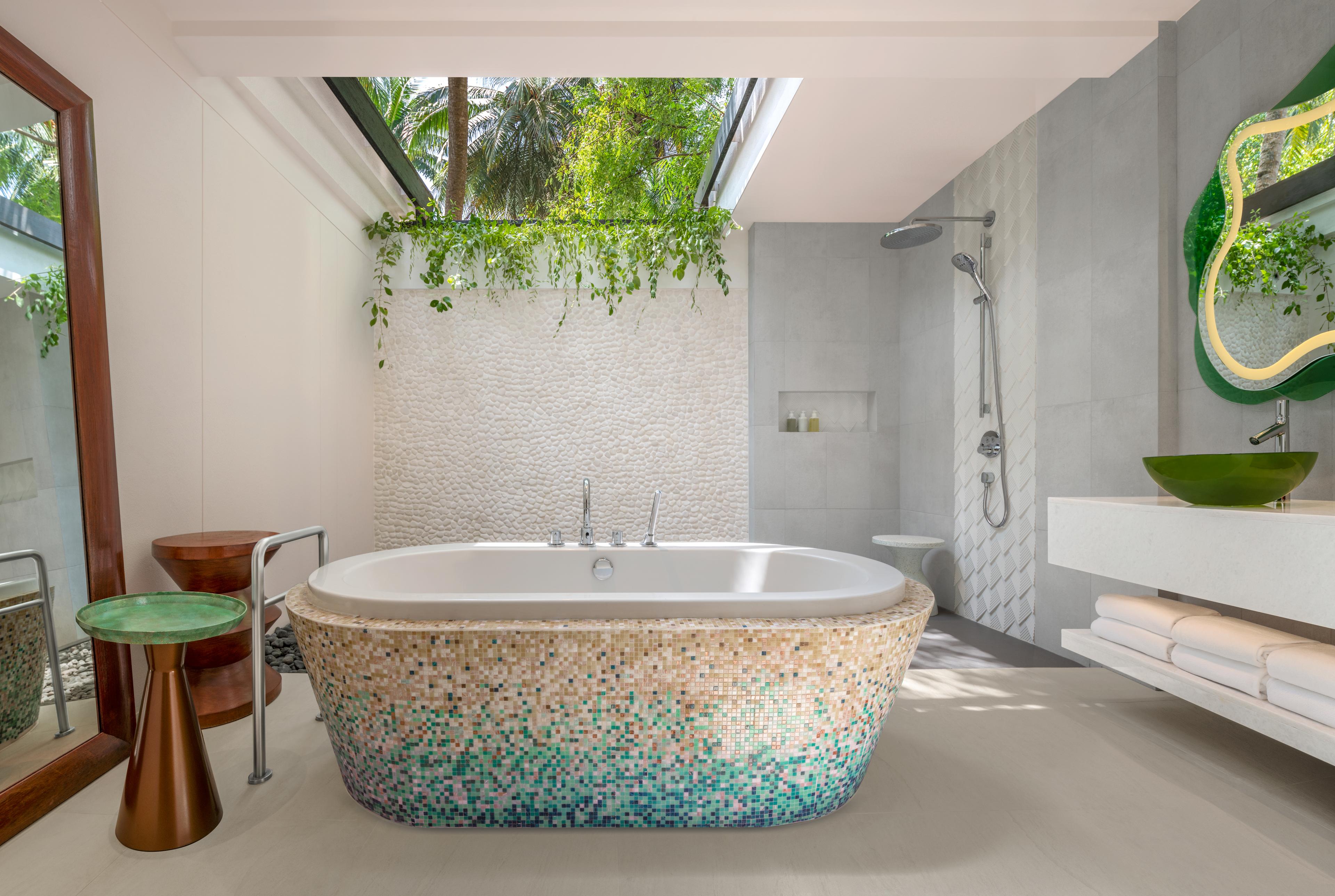 W Maldives - Escape Beach One-Bedroom Villa - Bathroom 3.jpg