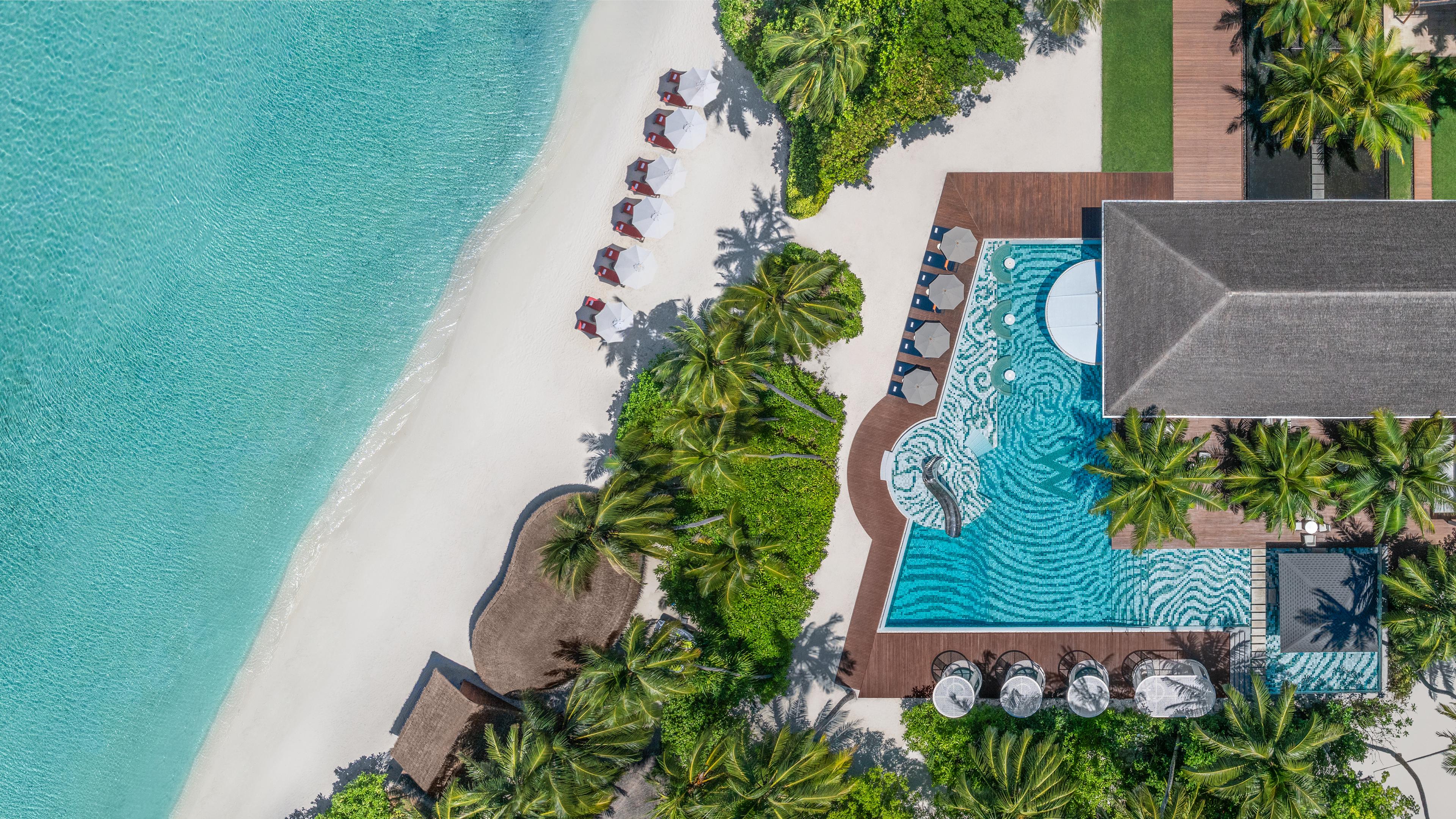 W Maldives - WET Deck - Aerial (1).jpg