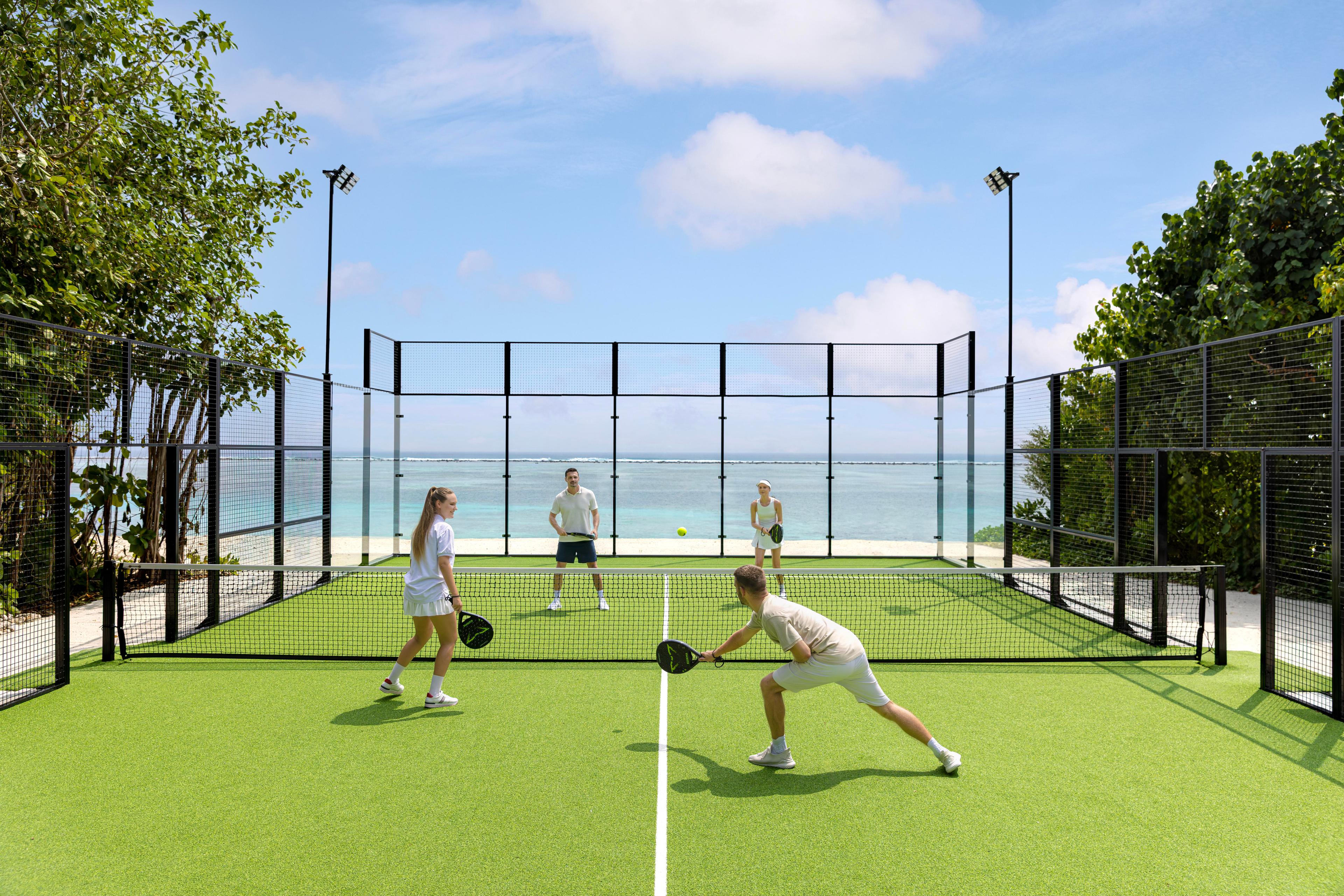 Le Meridien Maldives Resort and Spa - Padel (1).jpg