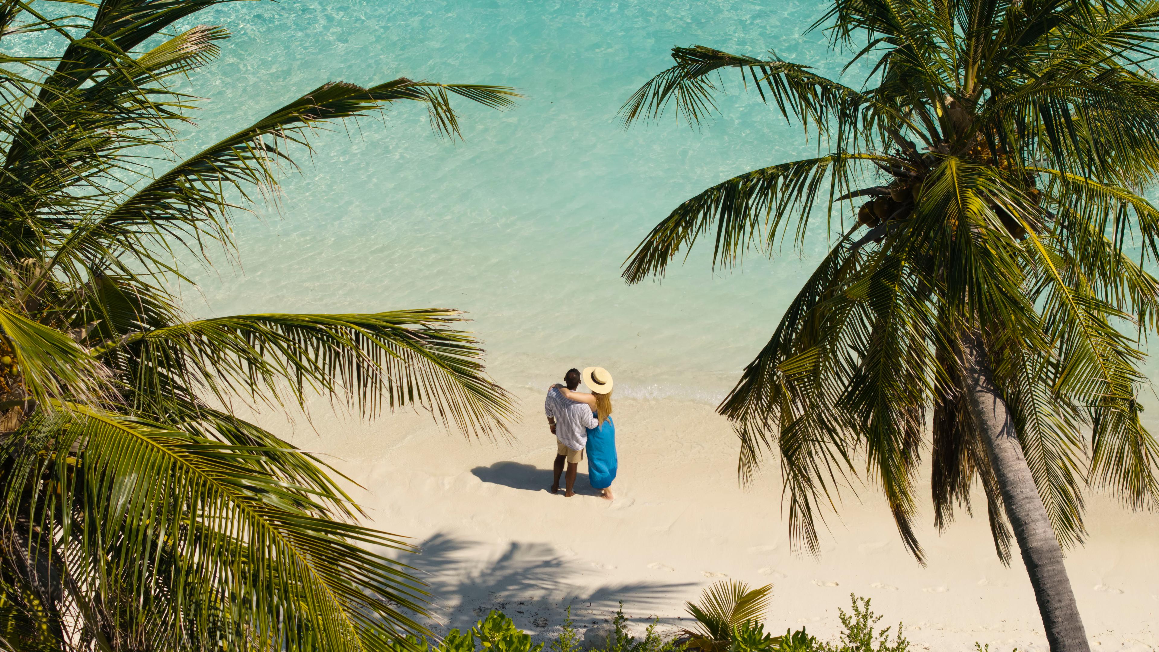 1_Cinnamon Hakuraa Huraa (2).jpg