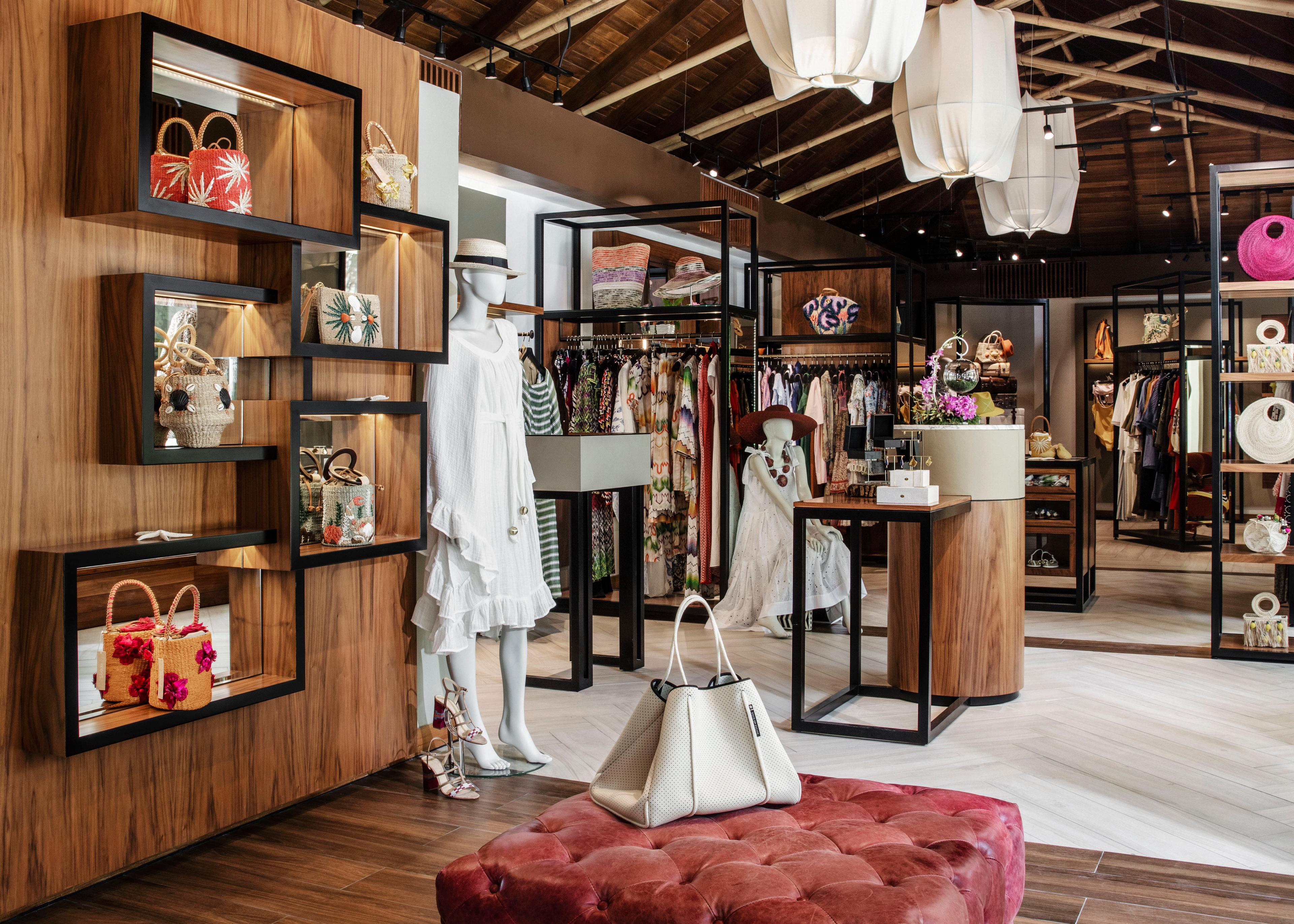 1_OO_RR_Resort_NeoBoutique_1 (1).jpg
