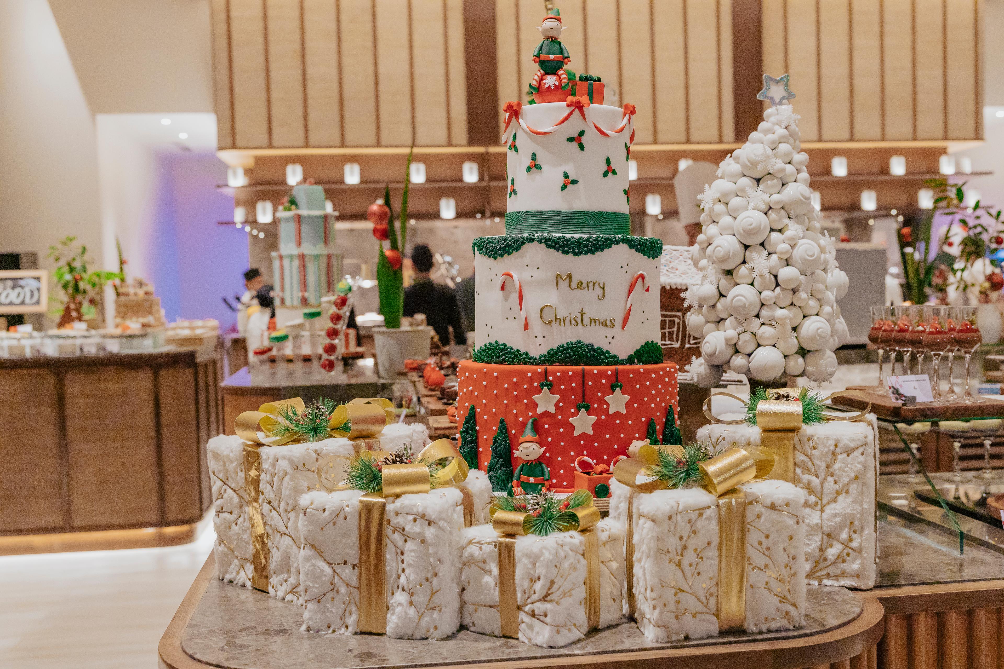 4-ChristmasGala Dinner.jpg