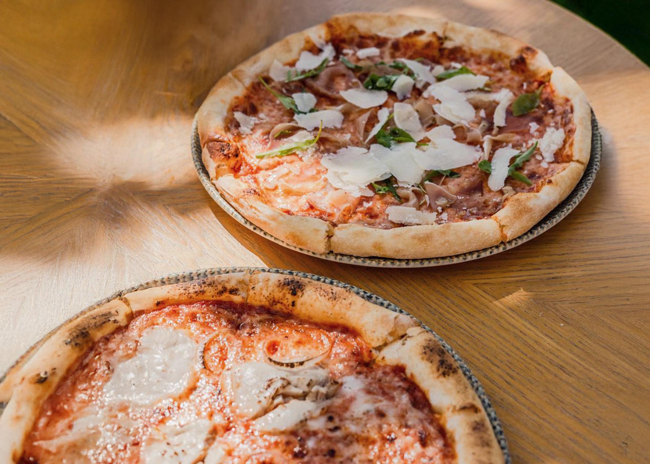Alila Kothaifaru Maldives_Pizza.jpg