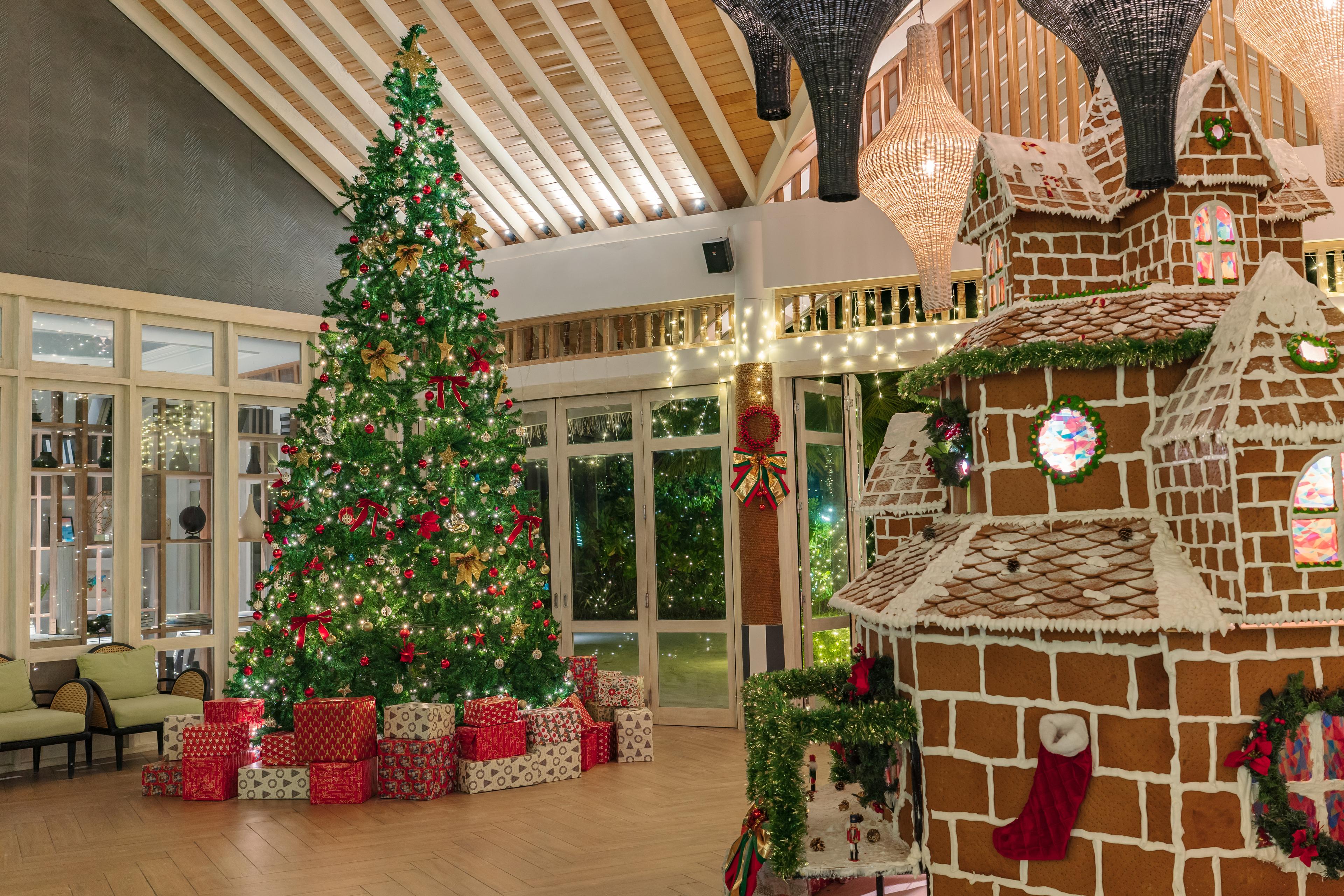 Le Meridien Maldives Resort and Spa - Festive Season - Le Meridien Hub.jpg