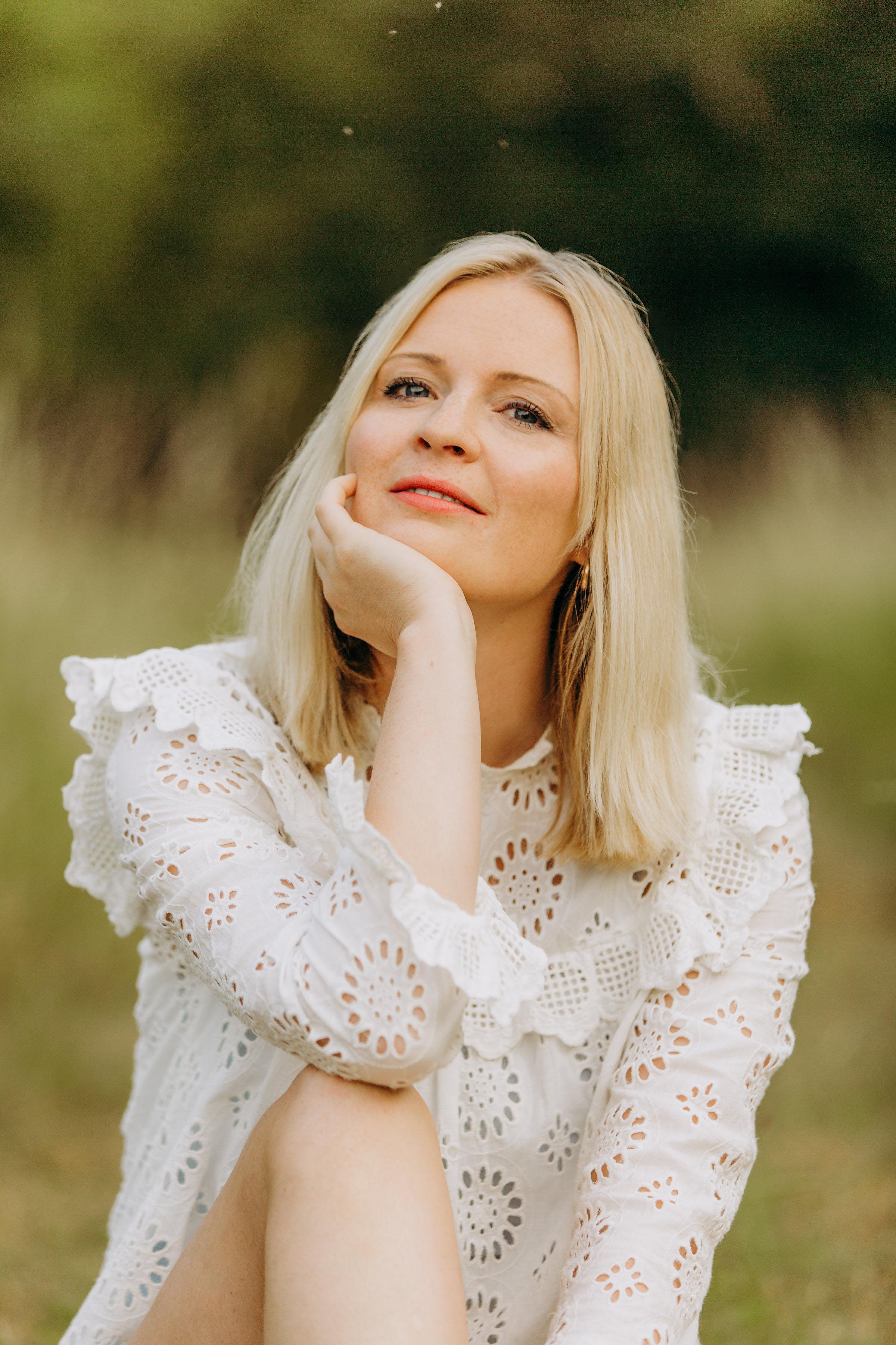 Niva Kuramathi Maldives-Live Portrait Session with Sarah Smart-Sarah Smart Summer.jpg