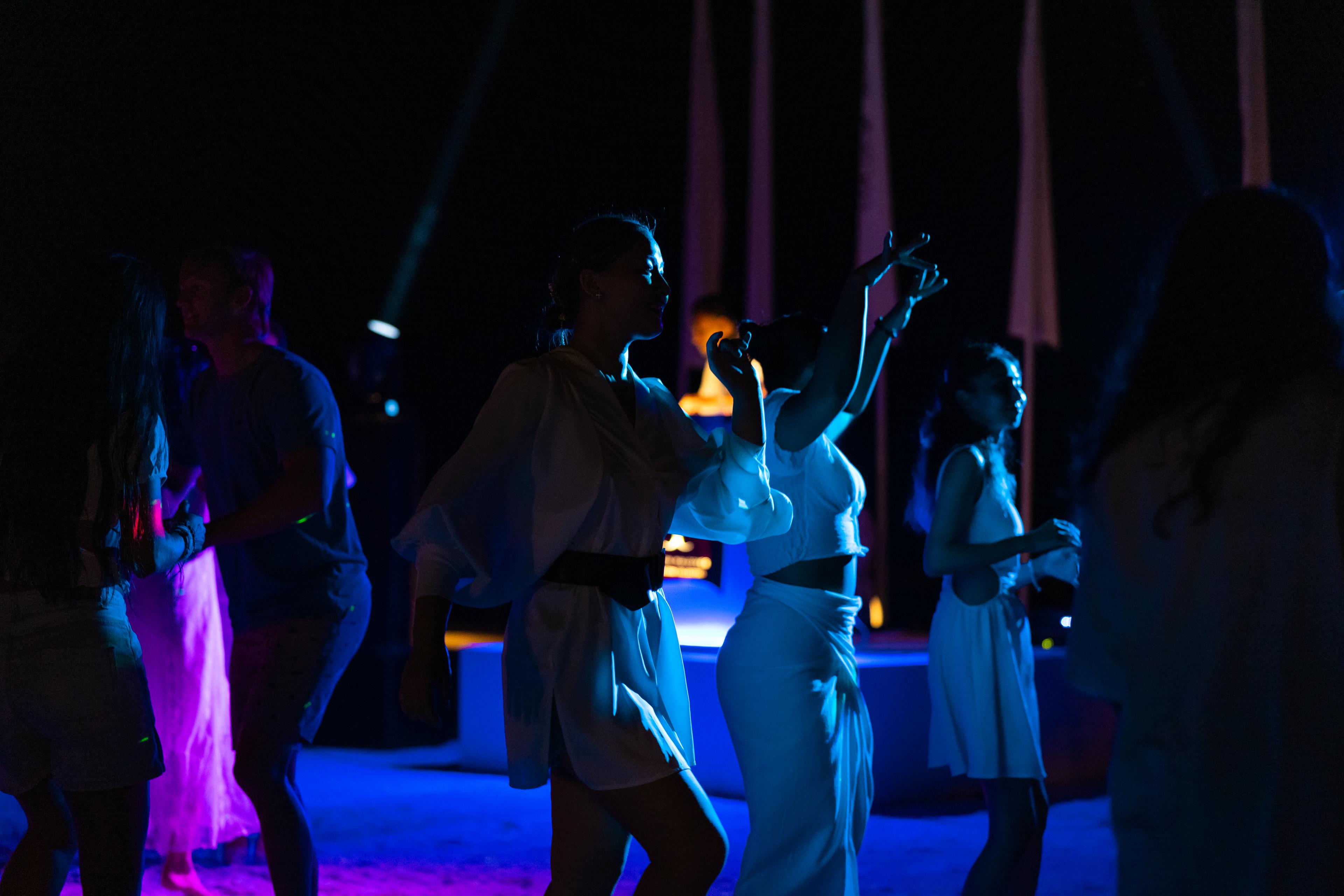 Cocoon Maldives _ White Party.jpg