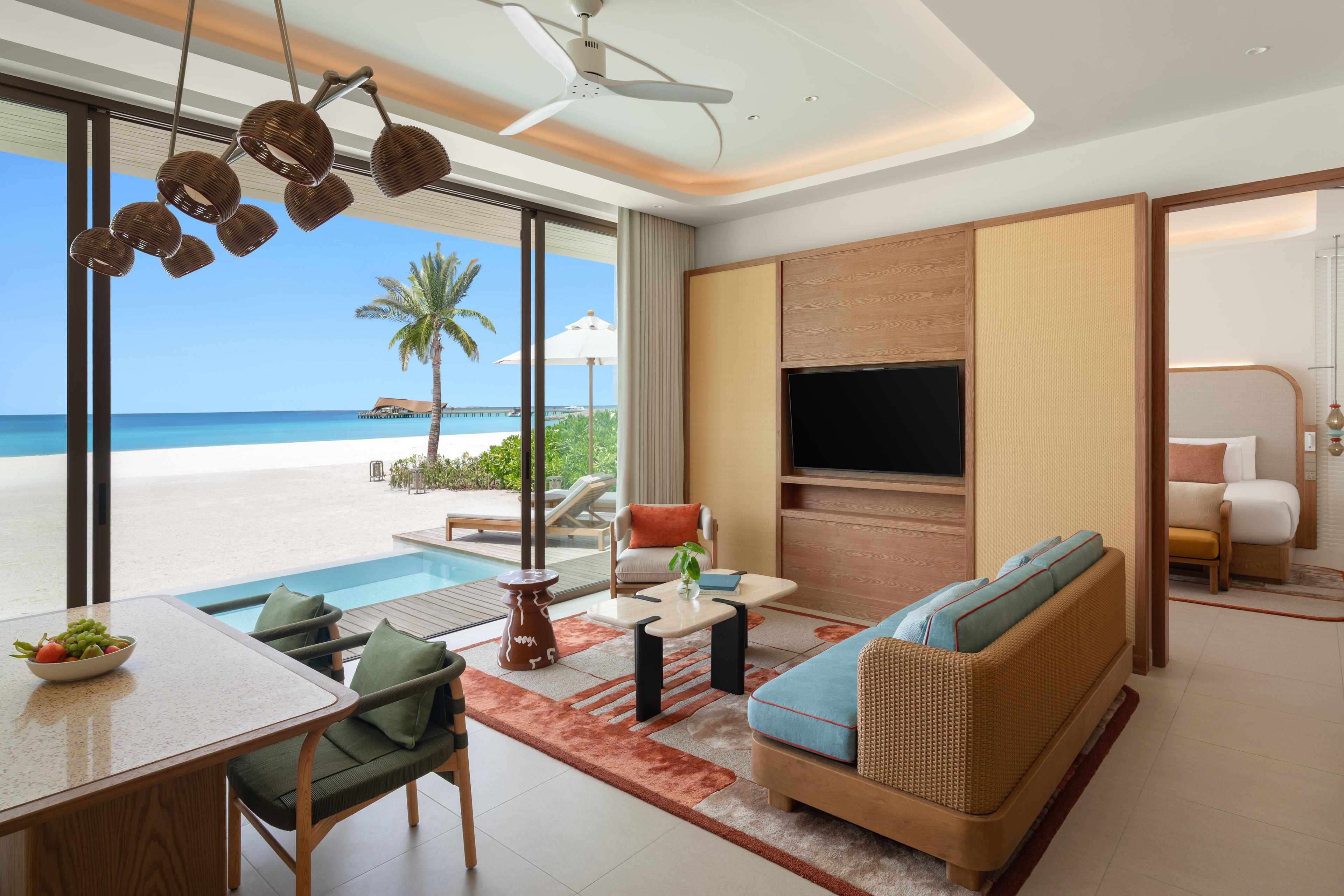 08 CGLM Grand Two Bedroom Beach Pool Villa 01_Original.jpg