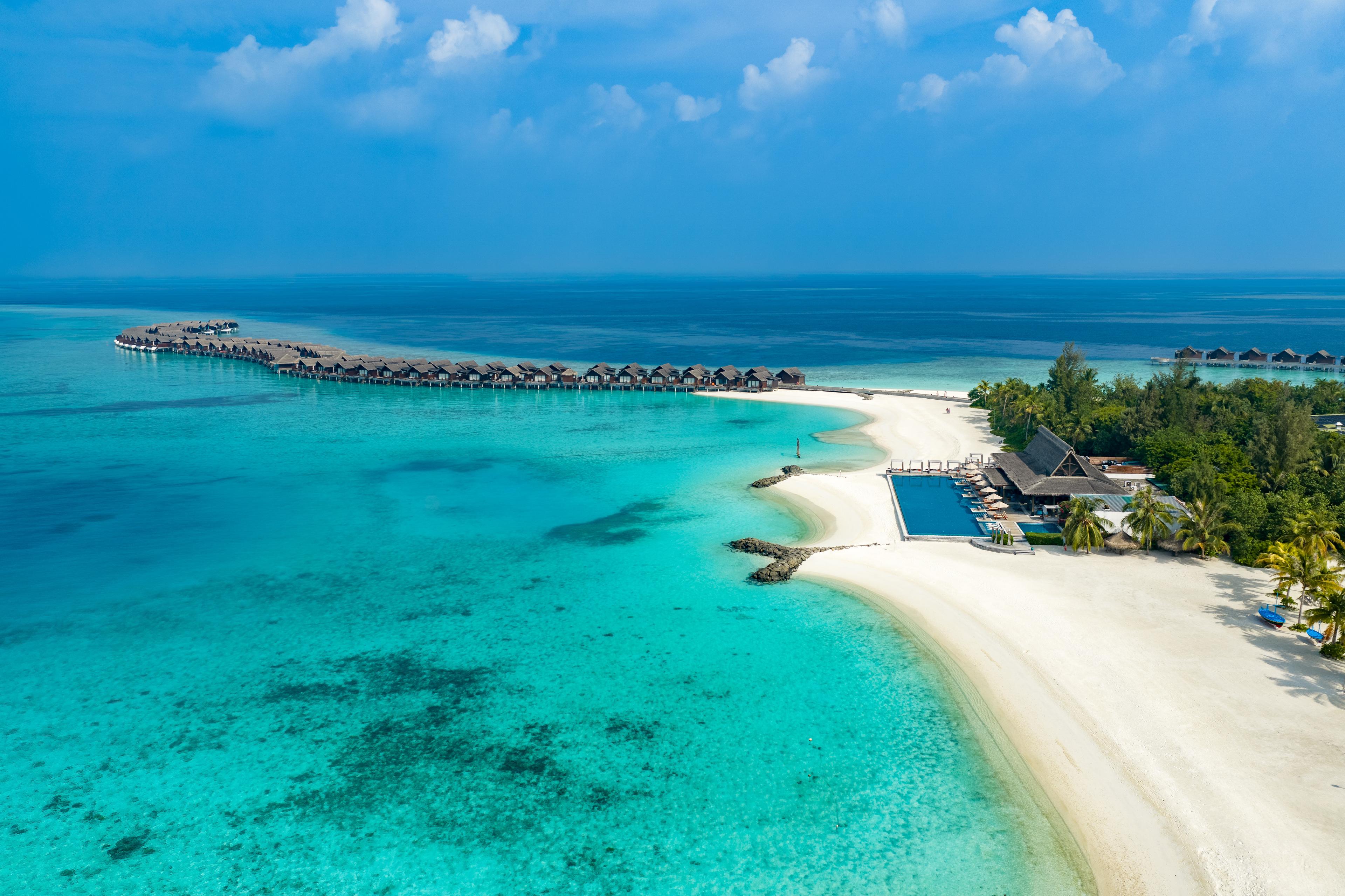 GPKD_DRN_Breeze_AerialView_Breeze_OverWaterVillas_3x2_2026_V1_1.jpg