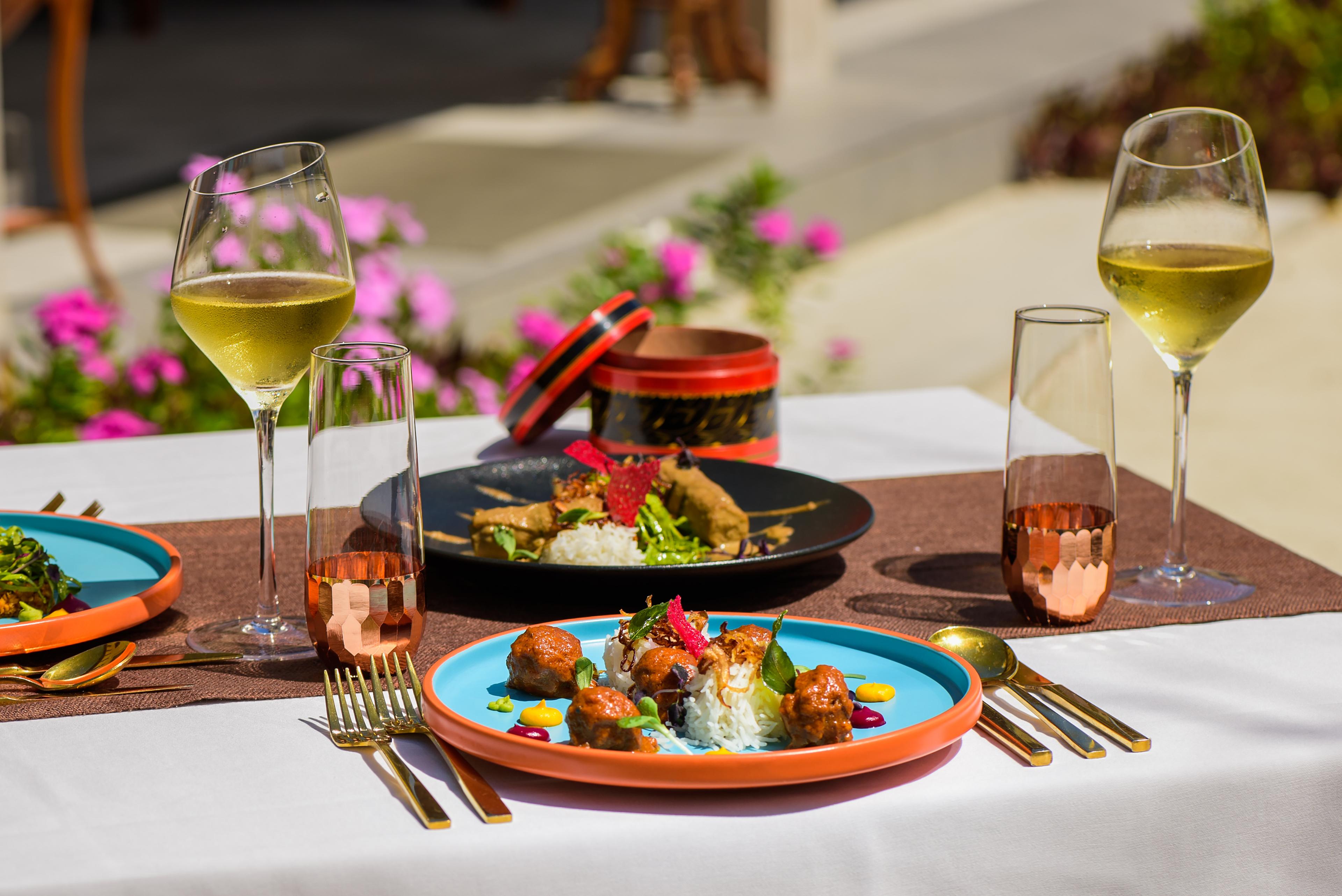 VARU BY ATMOSPHERE - OUTLETS AND DINING - KAAGE TABLE SET UP 04.jpg