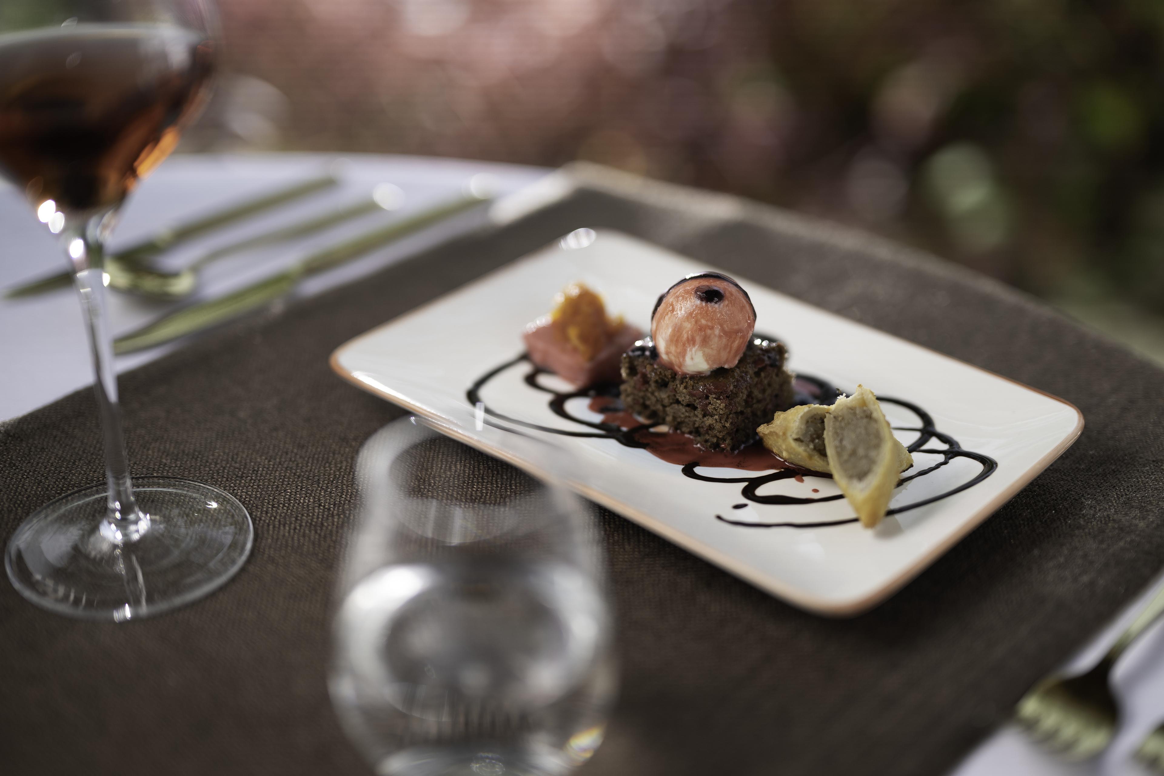 VARU by Atmosphere - OUTLETS AND DINING - KAAGE - CUISINE 11A - 10_2022.jpg