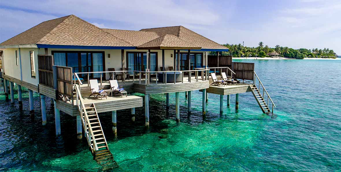 Reethi Faru Resort chosen as the winner of the 2021 World Travel Awards ...